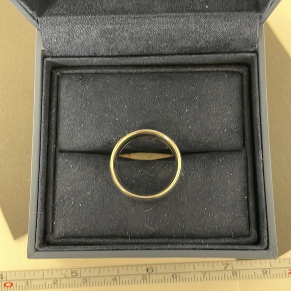 6mm Comfort Fit Wedding Ring White Gold 7 gram gold various-size - Picture 8 of 8